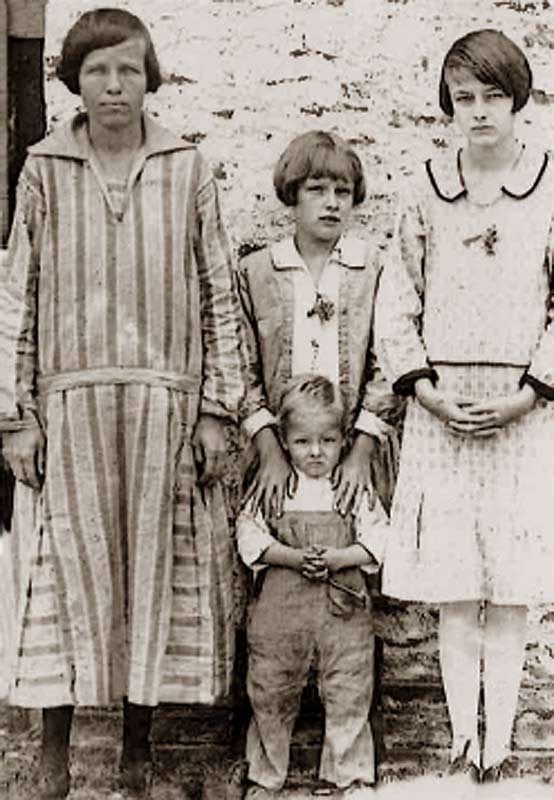 Anne and her children