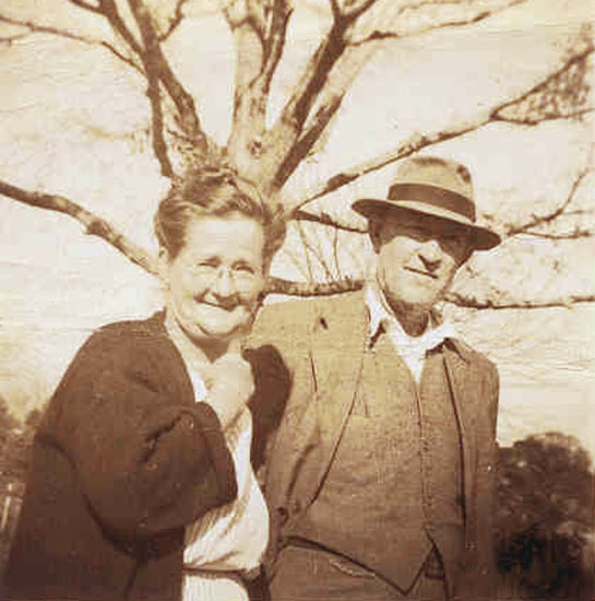 Walter and Naomi Davis