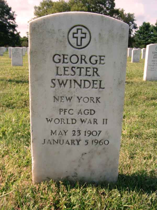 george_grave.jpg